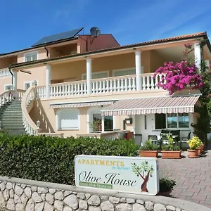 Olive House , Šimuni Croazia